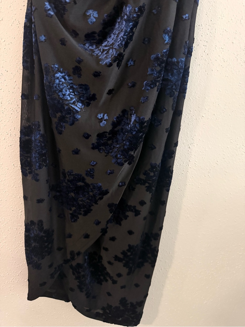 Lulu's Black One-Shoulder Sequin Midi Dress with Navy Accents - Picture 15 of 16